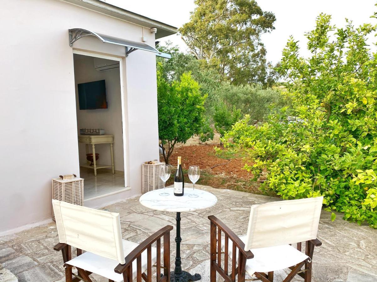 Mg Cozy Garden View Studio Korakiaí Zewnętrze zdjęcie