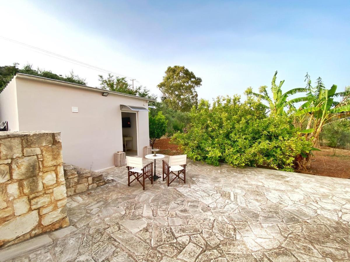 Mg Cozy Garden View Studio Korakiaí Zewnętrze zdjęcie